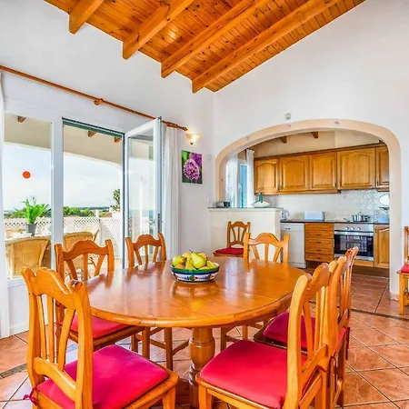 Casa Del Mar